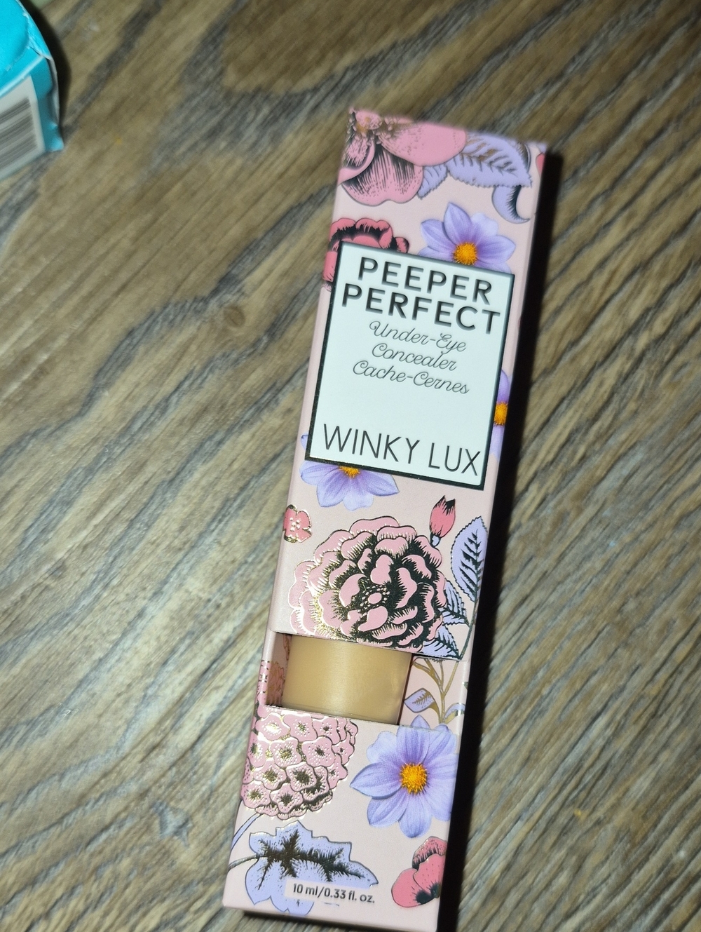 Winky Lux Peeper Perfect Under-Eye Concealer – New